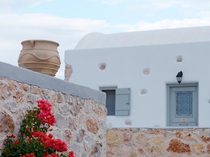 Desiterra Resort Suites & Villas Karterádos Eksteriør billede
