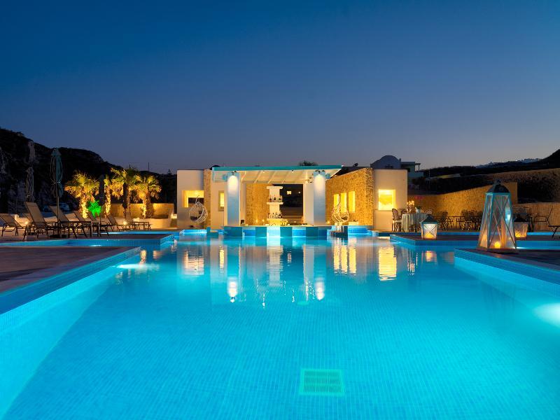 Desiterra Resort Suites & Villas Karterádos Eksteriør billede